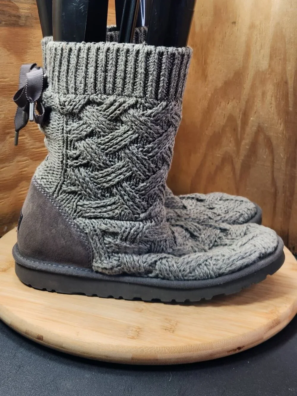 UGG Lottie Knit Girls Gray Boots Size 6